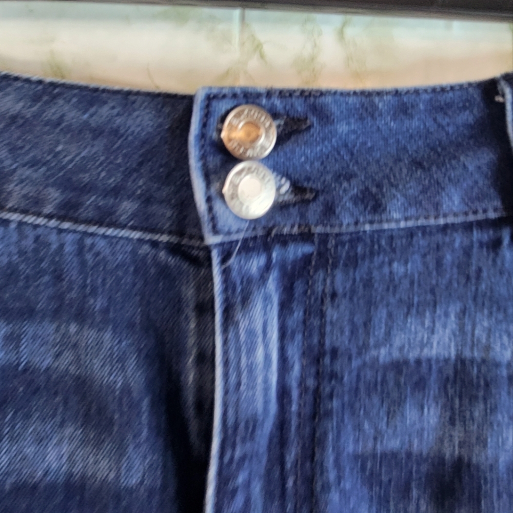 Maurices High Rise Denim Shorts - Picture 5 of 9